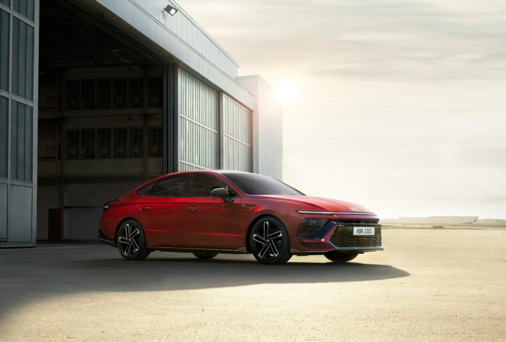 hyundai-motor-group-8NhU195NN_4-unsplash
